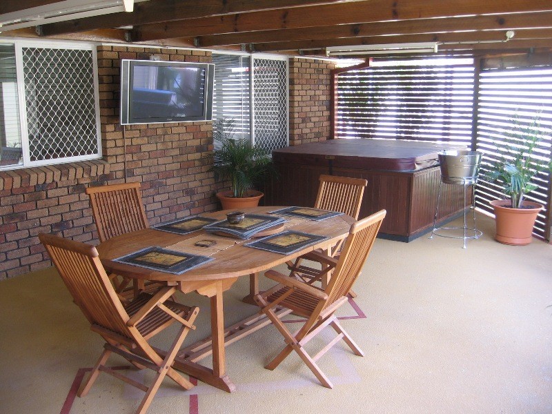 Edens Landing QLD 4207