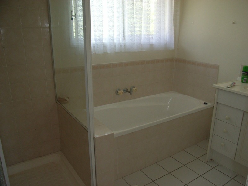 Edens Landing QLD 4207