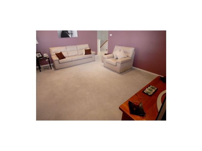 5 Vostok Cove, Cameron Park NSW 2285