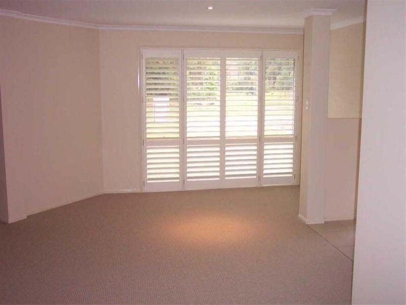 22 Calancra Close, Cameron Park NSW 2285