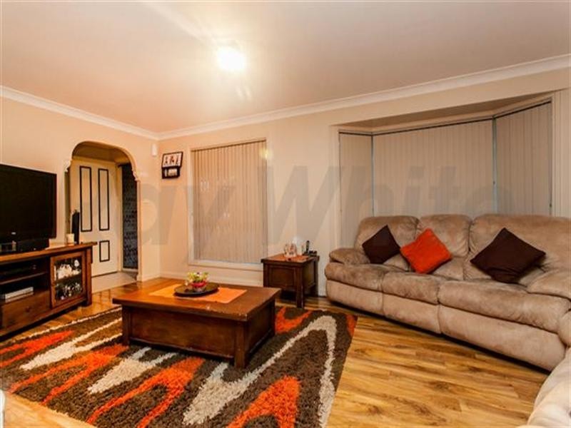 3 Oriole Street, Glenmore Park NSW 2745