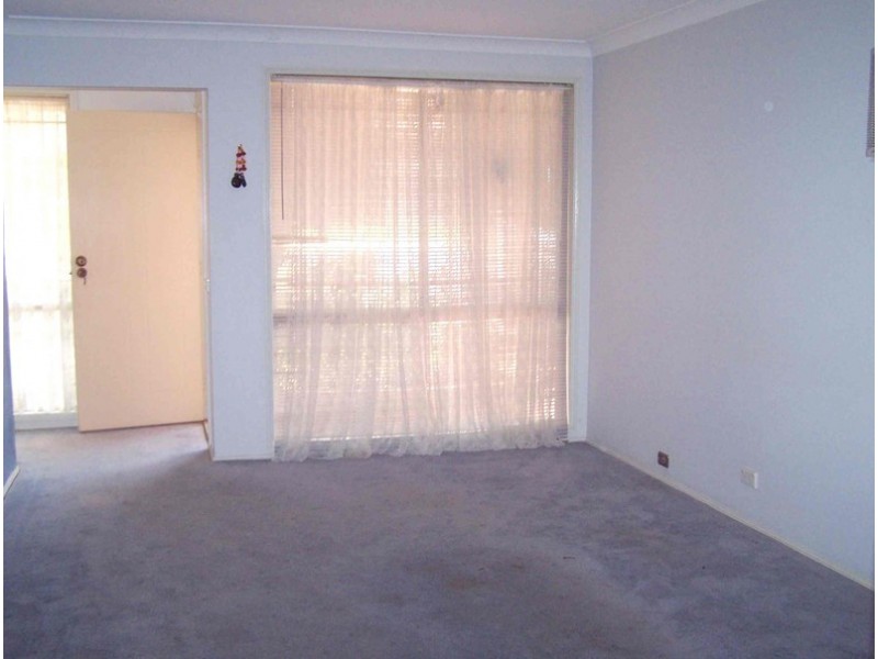 28 Candlebark Circuit, Glenmore Park NSW 2745