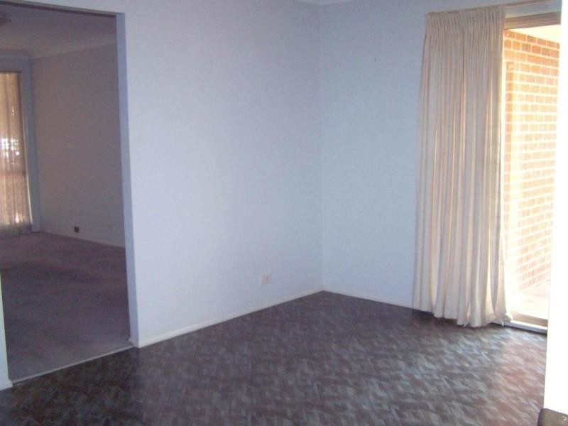 28 Candlebark Circuit, Glenmore Park NSW 2745