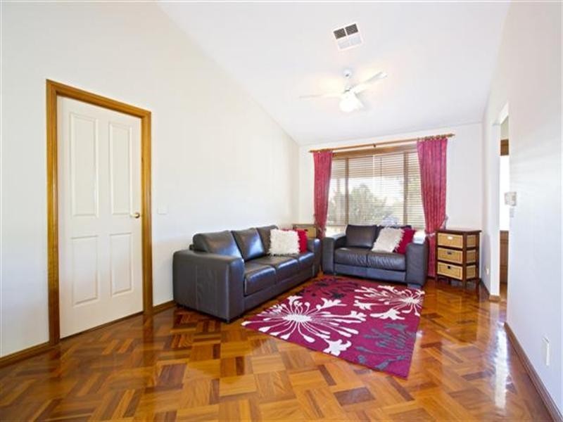 1 The Carriageway, Glenmore Park NSW 2745