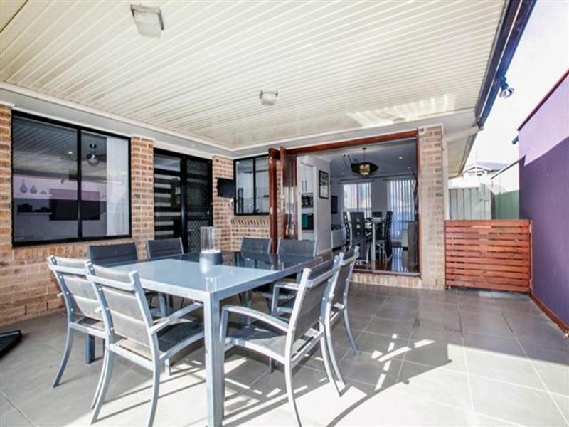 27 Kukundi Drive, Glenmore Park NSW 2745