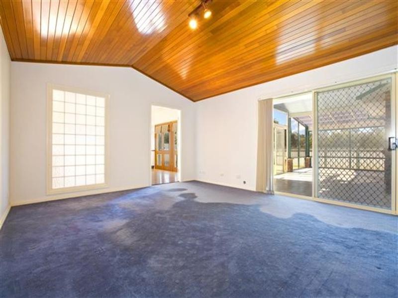 140 Sir John Jamison Circuit, Glenmore Park NSW 2745