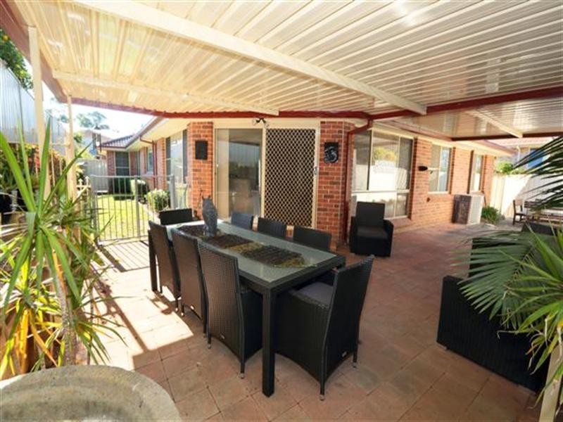 12 Freesia Place, Glenmore Park NSW 2745