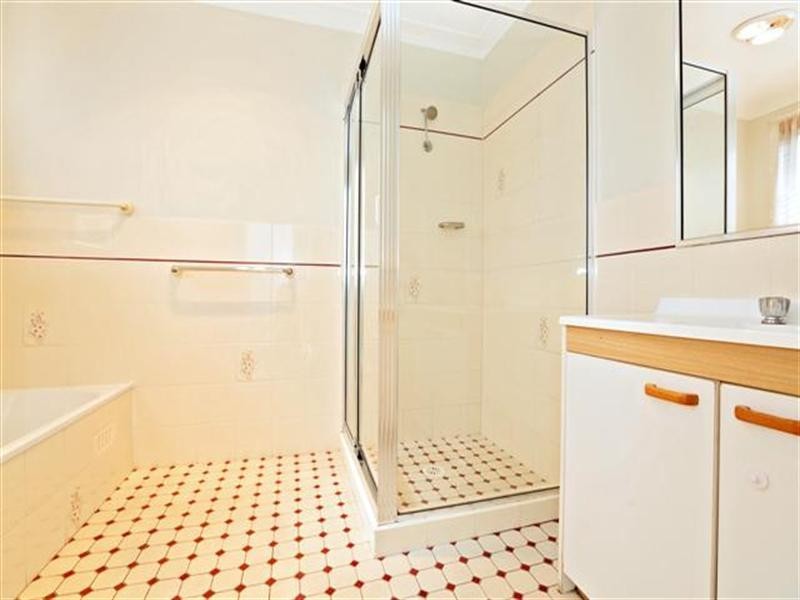 9 Bluebell Close, Glenmore Park NSW 2745