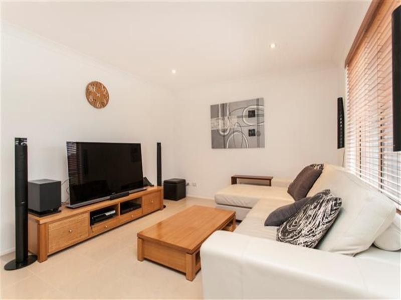 22 Torquay Terrace, Glenmore Park NSW 2745