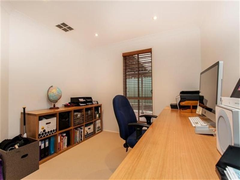 22 Torquay Terrace, Glenmore Park NSW 2745