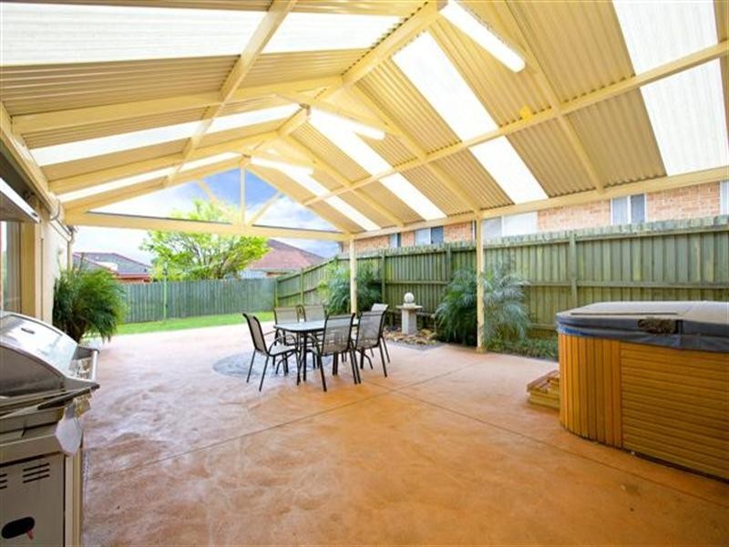 4 Tanglewood Close, Glenmore Park NSW 2745