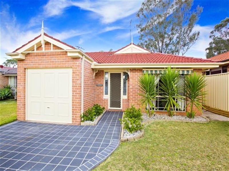 4 Ferntree Close, Glenmore Park NSW 2745