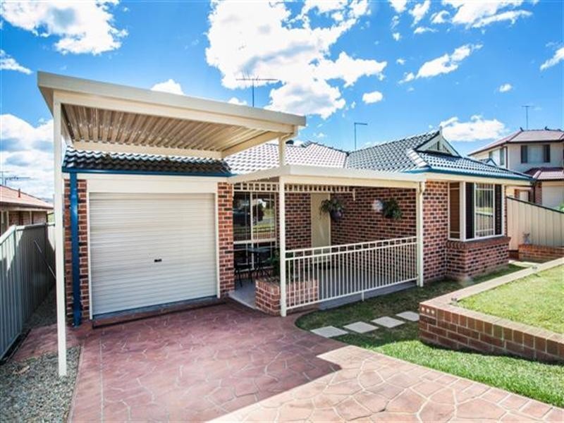 6 Paperbark Close, Glenmore Park NSW 2745