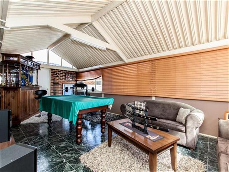 6 Paperbark Close, Glenmore Park NSW 2745