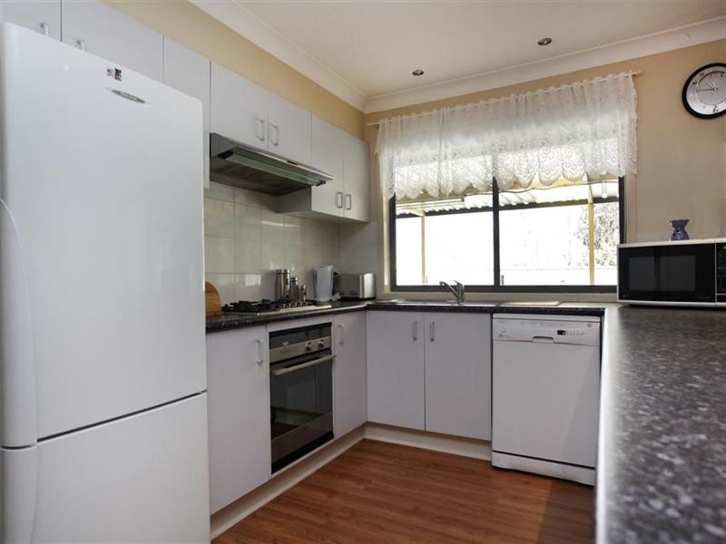 6 Carnoustie Place, Glenmore Park NSW 2745