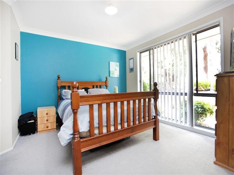 6 Carnoustie Place, Glenmore Park NSW 2745