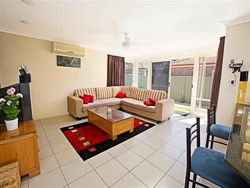 5 Kuraji Close, Glenmore Park NSW 2745