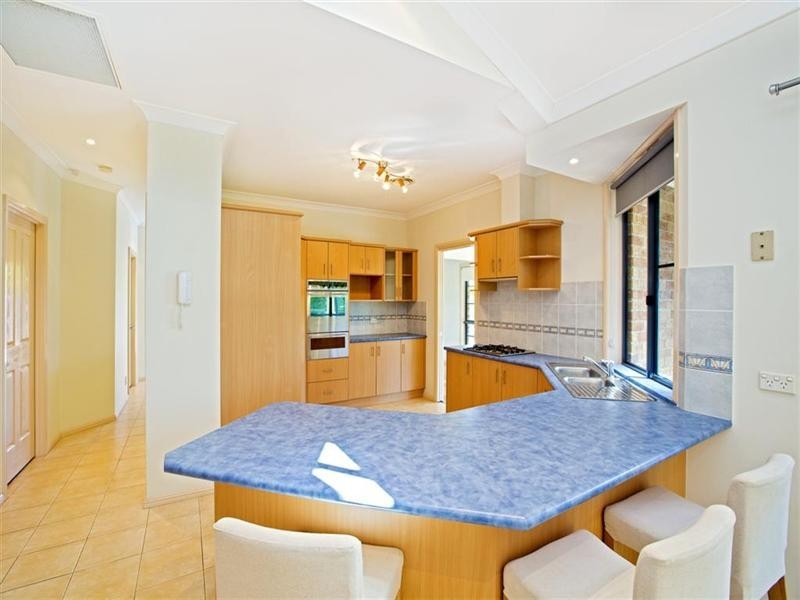 15 Brigadoon Avenue, Glenmore Park NSW 2745