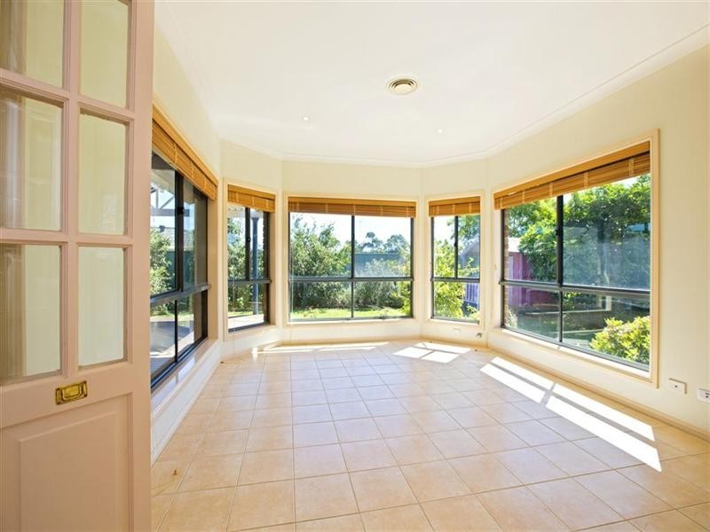 15 Brigadoon Avenue, Glenmore Park NSW 2745