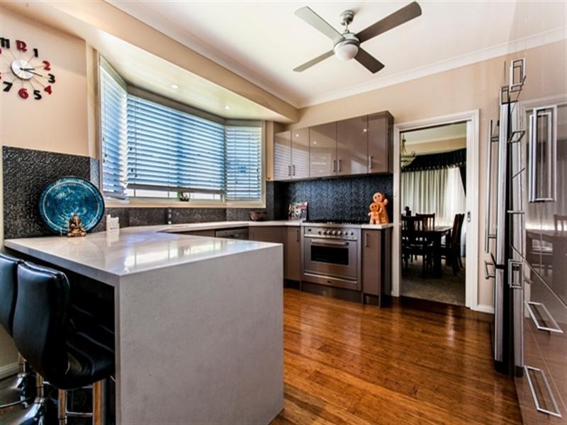 17 Bursaria Crescent, Glenmore Park NSW 2745