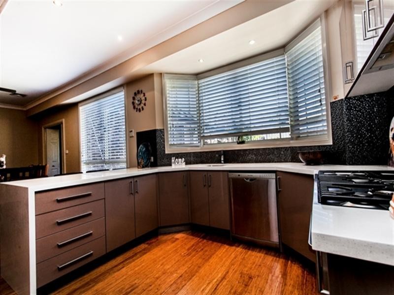 17 Bursaria Crescent, Glenmore Park NSW 2745