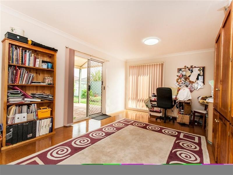 21 Huntingdale Drive, Glenmore Park NSW 2745