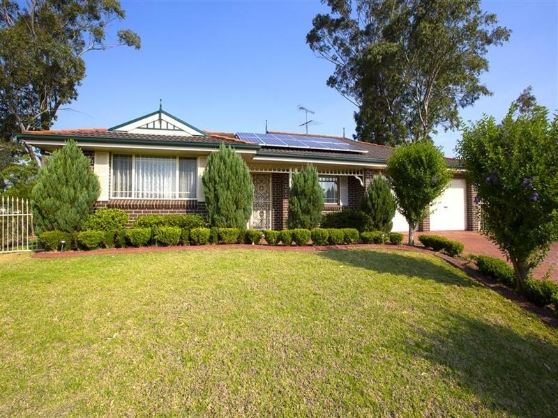 6 Iris Court, Glenmore Park NSW 2745