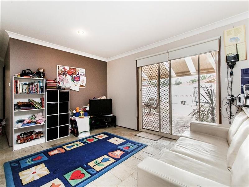 13 Kiber Drive, Glenmore Park NSW 2745