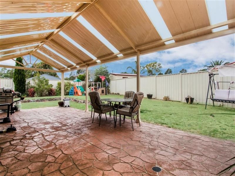 13 Kiber Drive, Glenmore Park NSW 2745