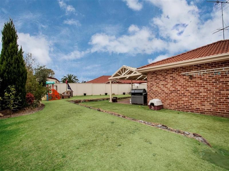 13 Kiber Drive, Glenmore Park NSW 2745