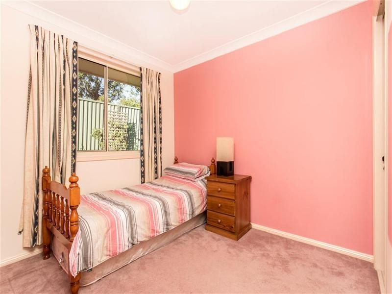 11 Butcherbird Place, Glenmore Park NSW 2745