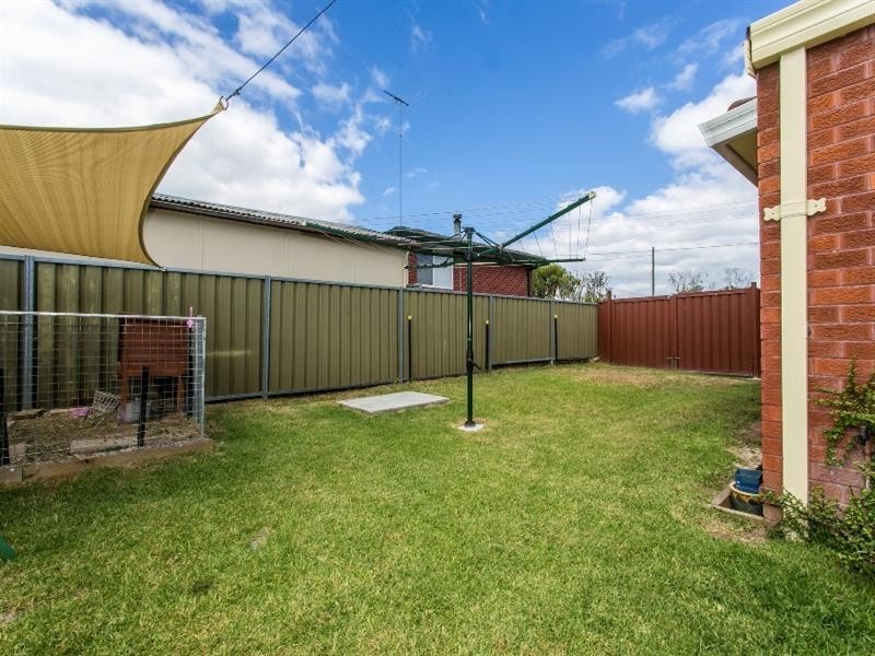 2 Rule Street, Cambridge Park NSW 2747