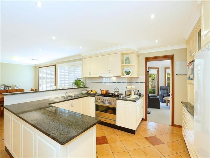 1 Huntingdale Drive, Glenmore Park NSW 2745