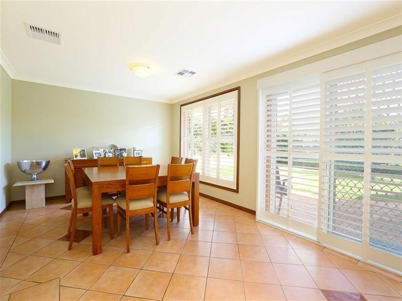 1 Huntingdale Drive, Glenmore Park NSW 2745