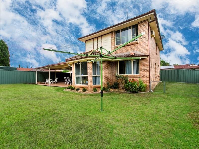 4 Wollabi Crescent, Glenmore Park NSW 2745