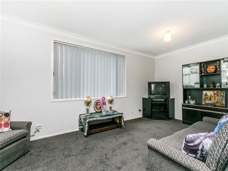4 Wollabi Crescent, Glenmore Park NSW 2745