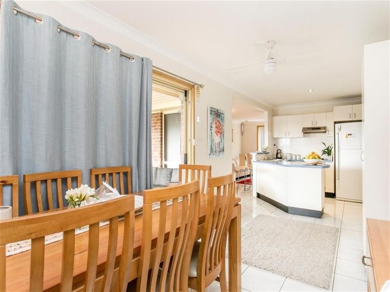 11 Pardalote Place, Glenmore Park NSW 2745