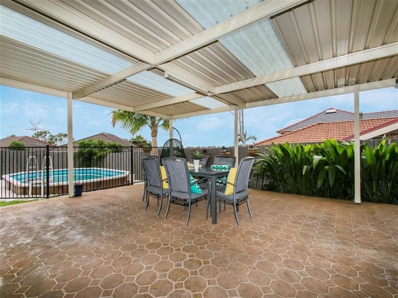 11 Pardalote Place, Glenmore Park NSW 2745