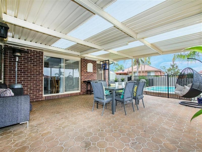 11 Pardalote Place, Glenmore Park NSW 2745