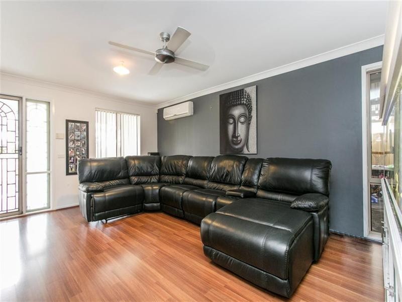 23 Ballybunnion Terrace, Glenmore Park NSW 2745