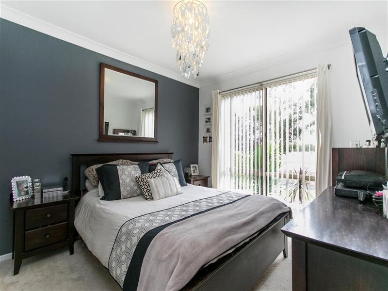 23 Ballybunnion Terrace, Glenmore Park NSW 2745