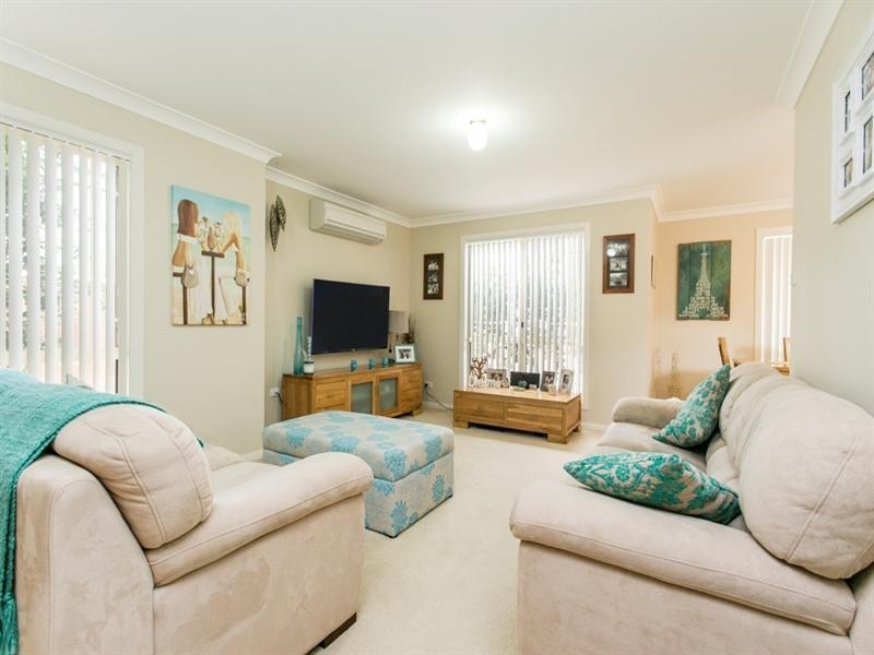 1/52 Barker Street, Cambridge Park NSW 2747
