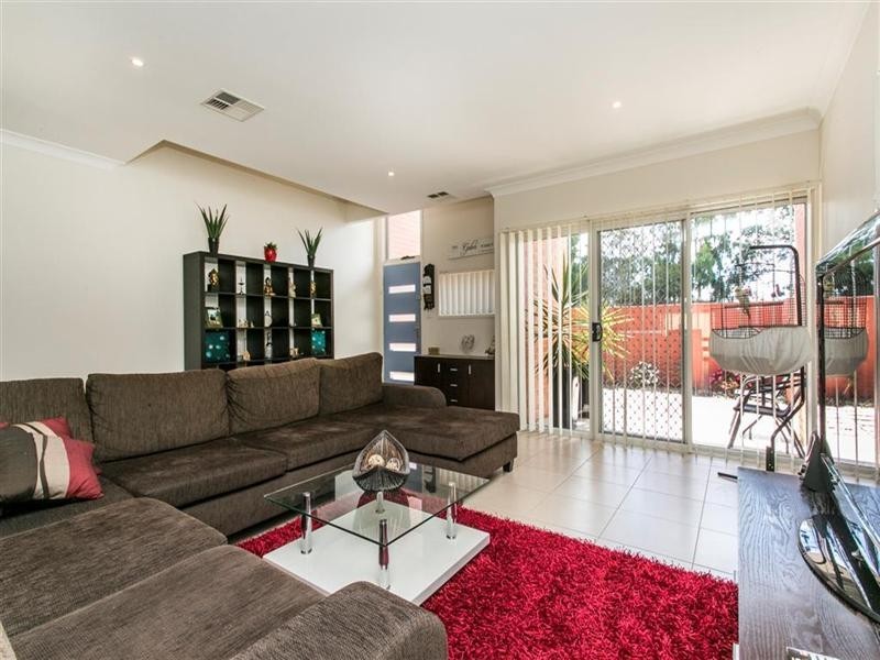 6 Fowler Street, Claremont Meadows NSW 2747