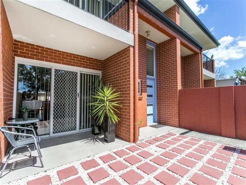 6 Fowler Street, Claremont Meadows NSW 2747