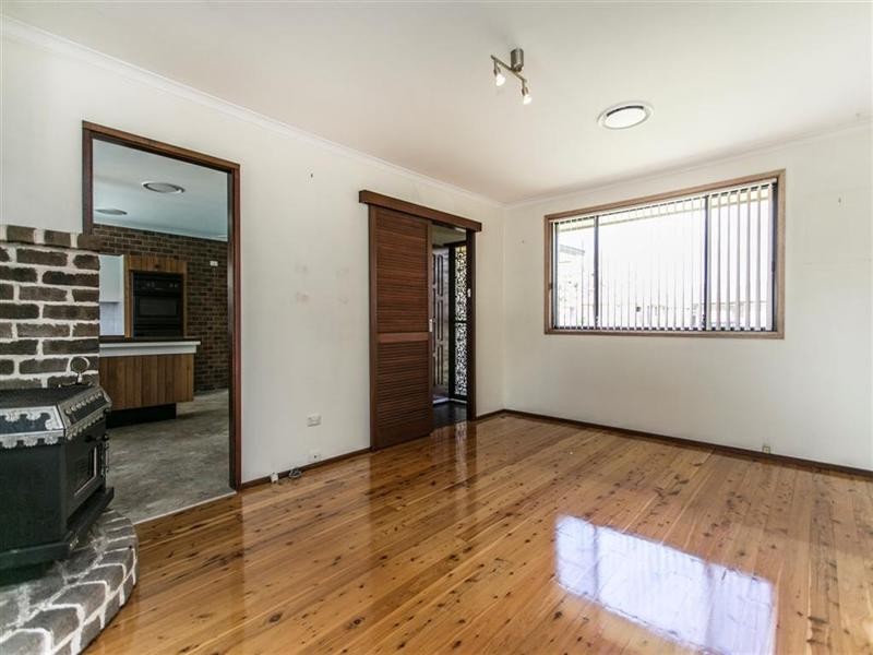 25 Lyn Circuit, Jamisontown NSW 2750