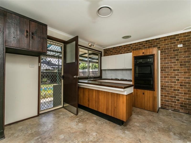 25 Lyn Circuit, Jamisontown NSW 2750