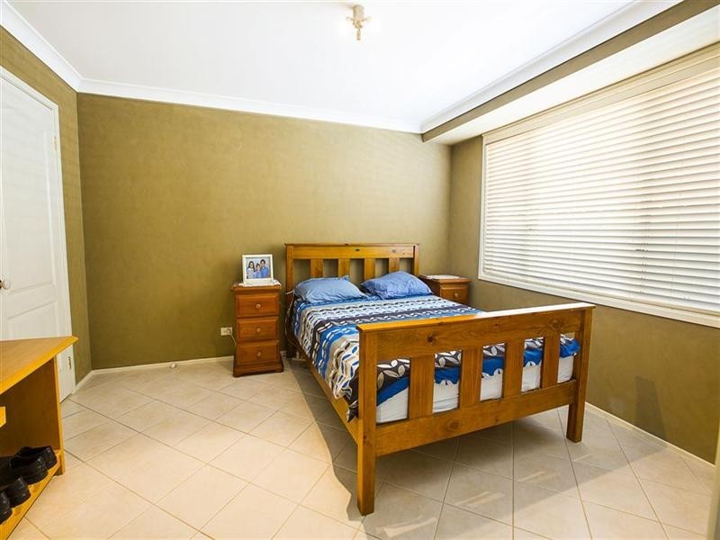 18 Condor Place, Glenmore Park NSW 2745