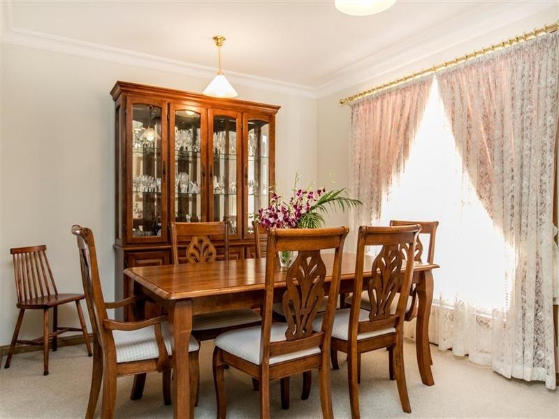 2 Eliza Place, Glenmore Park NSW 2745