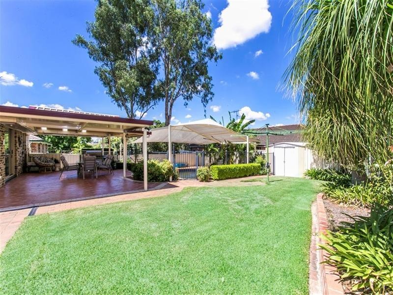 2 Eliza Place, Glenmore Park NSW 2745