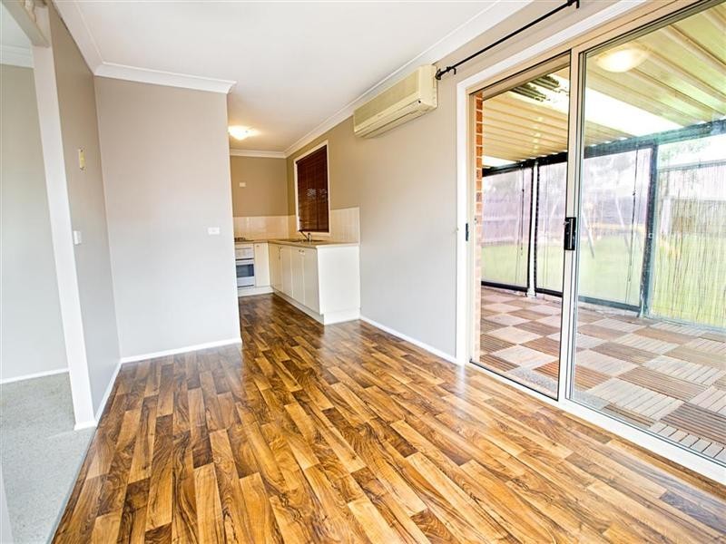 28 Friarbird Crescent, Glenmore Park NSW 2745